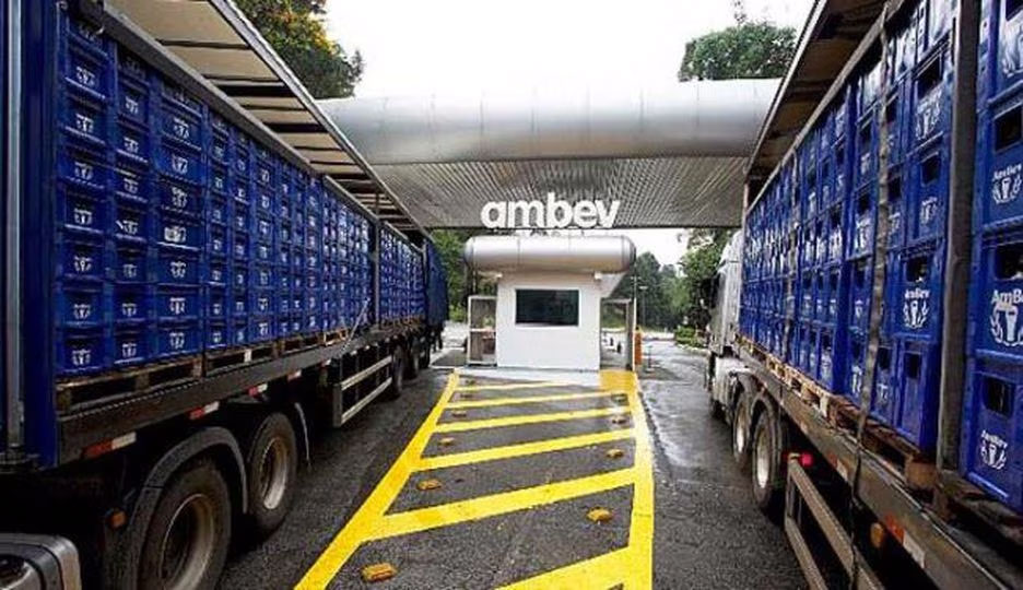 Ambev abre inscrições para programas de estágio e trainee sem limite de idade ou exigência de inglês